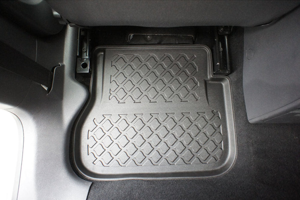Covorase auto tip tavita Volkswagen Caddy Maxi, an fabricatie 2004 - 10.2020, caroserie van 2-5 locuri, fara rand 3