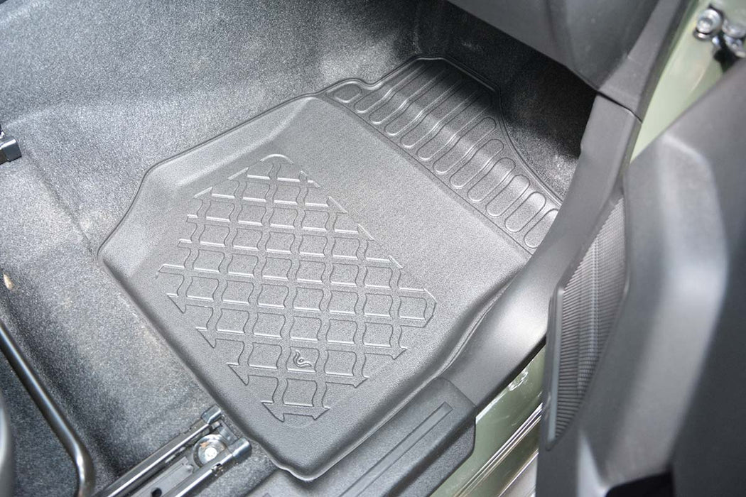 Covorase auto tip tavita Suzuki Jimny II, an fabricatie 10.2018 - prezent, caroserie suv cutie manuala