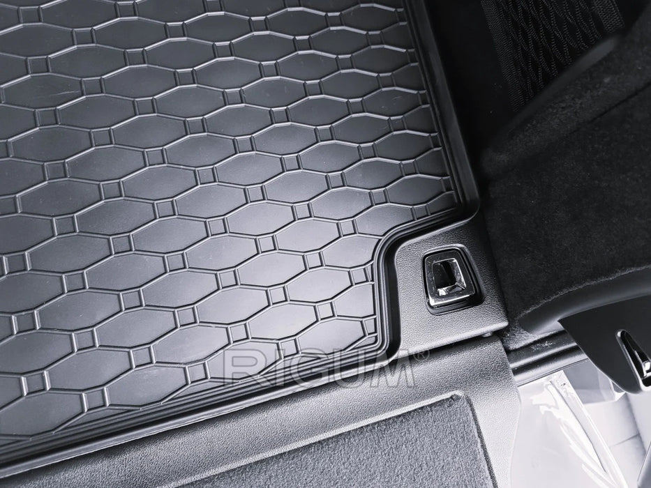 Tavita de portbagaj BMW X7 G07, caroserie SUV, fabricatie 03.2019 - prezent #3