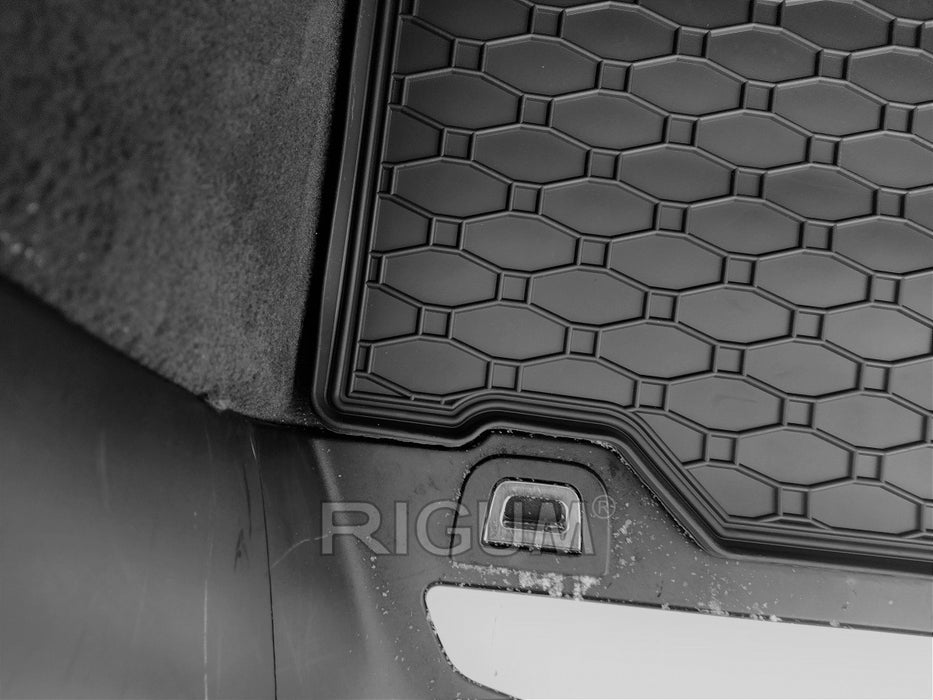 Tavita portbagaj BMW Seria 5 F11 fabricatie 06.2010 - 04.2017, caroserie combi #2
