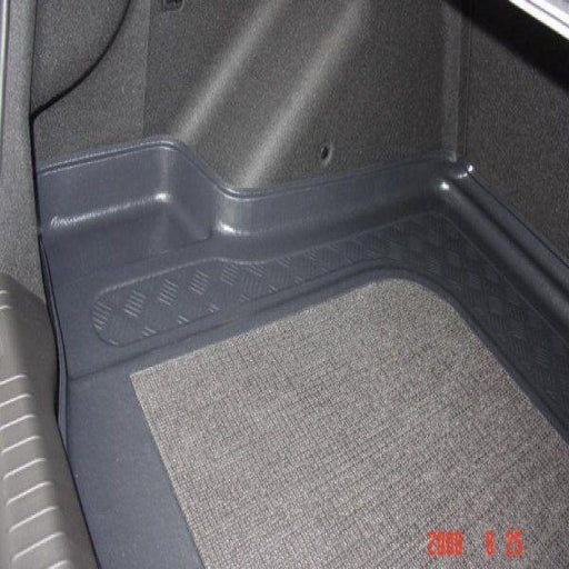Tavita portbagaj Chevrolet Cruze caroserie Sedan fabricatie 05.2009 - prezent (cu roata de rezerva)