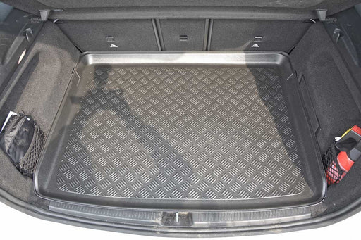 Tavita de portbagaj Mercedes Clasa B W247, caroserie Van, fabricatie 01.2019 - prezent, portbagaj superior - 1