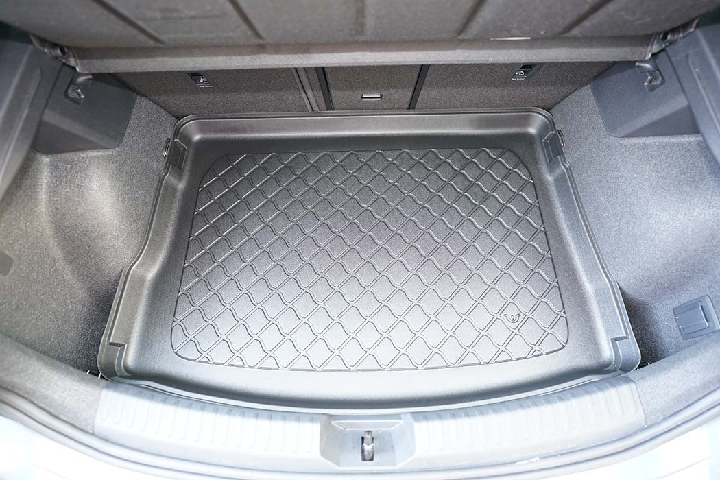 Tavita de portbagaj Seat Leon IV PHEV, caroserie Hatchback, fabricatie 2020 - prezent, portbagaj superior - 4