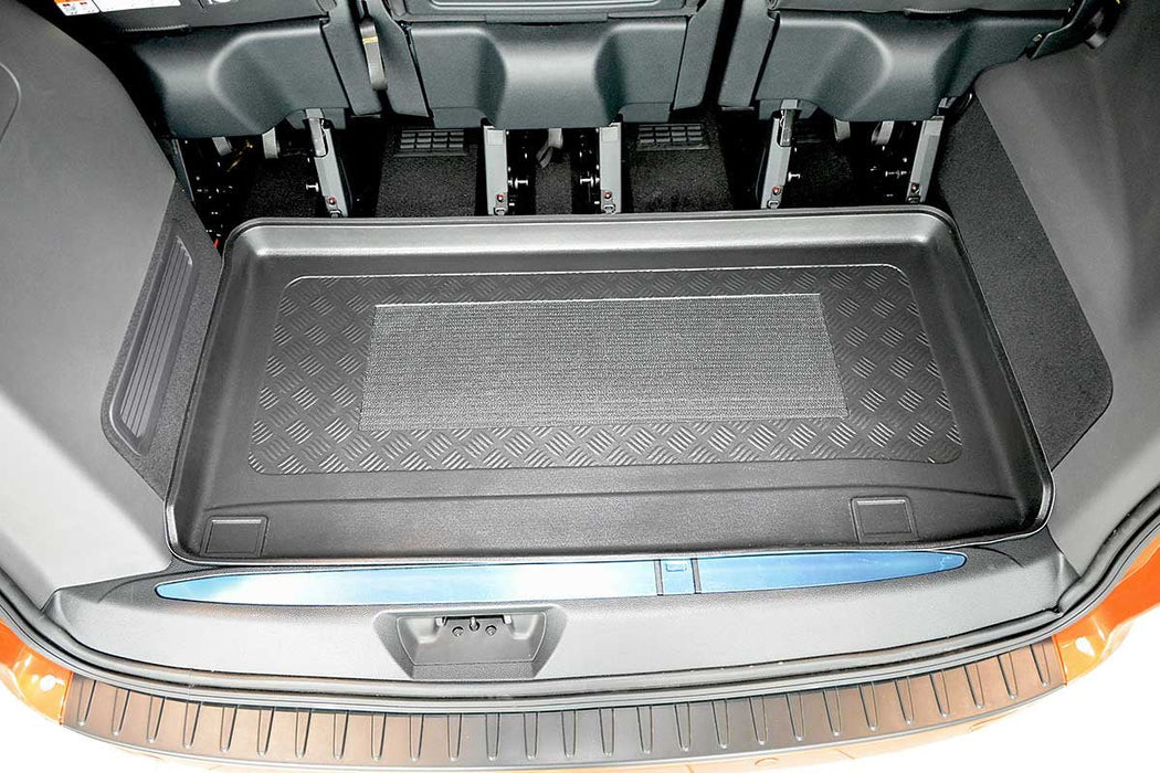 Tavita de portbagaj Ford Tourneo Custom Facelift, caroserie Van, fabricatie 02.2018 - prezent, ampatament L1, in spatele randului 3 #2