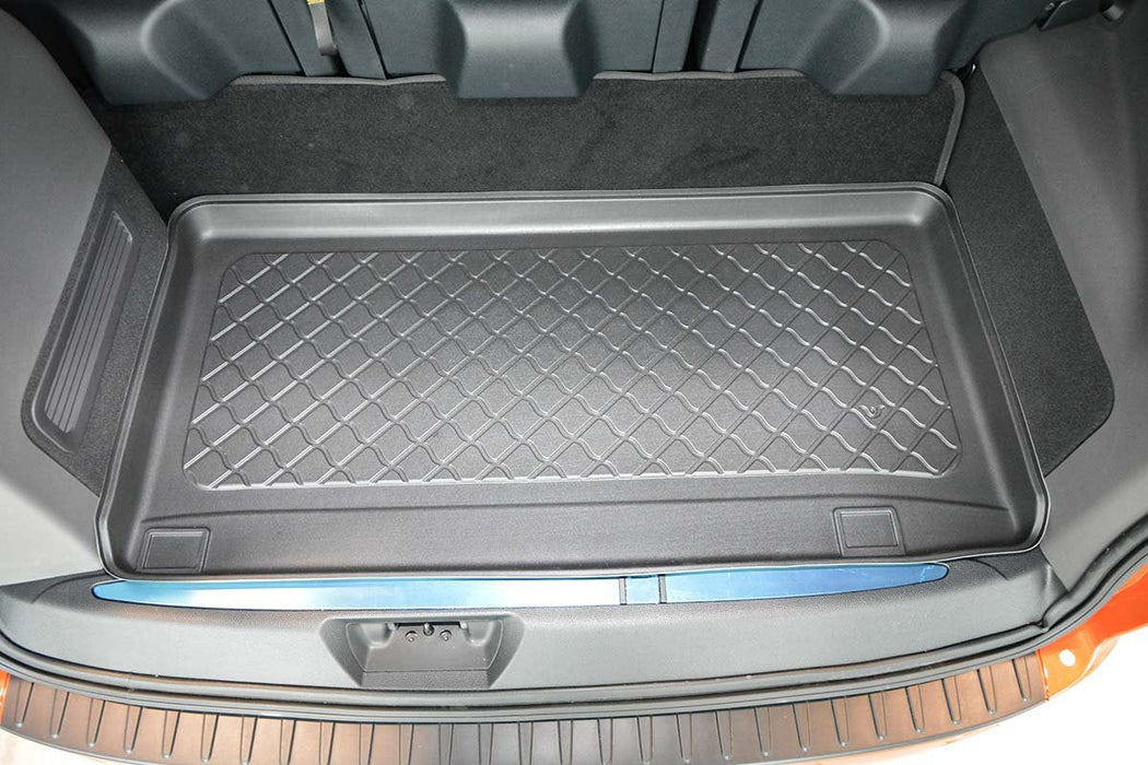 Tavita de portbagaj Ford Tourneo Custom Facelift, caroserie Van, fabricatie 02.2018 - prezent, ampatament L1, in spatele randului 3 #1
