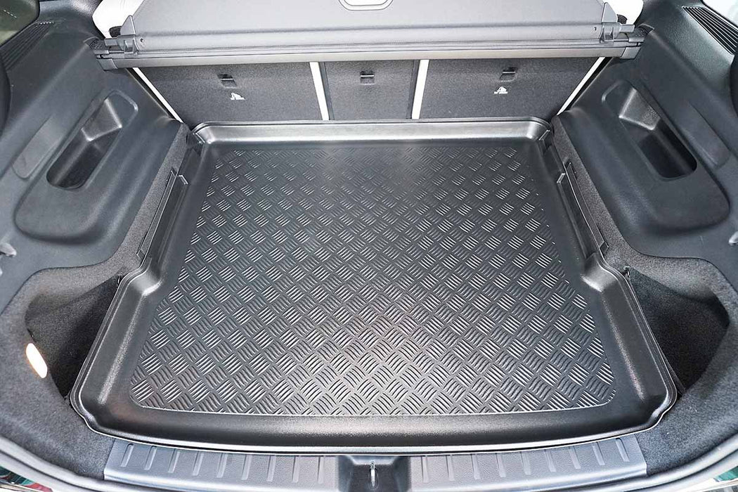 Tavita de portbagaj Mercedes GLB X247, caroserie SUV, fabricatie 11.2019 - prezent, portbagaj superior #1