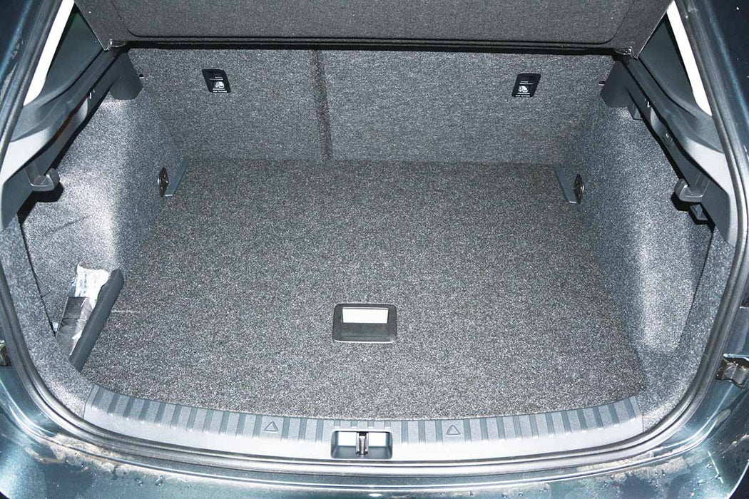 Tavita de portbagaj Skoda Scala, caroserie Hatchback, fabricatie 04.2019 - prezent, portbagaj superior #2