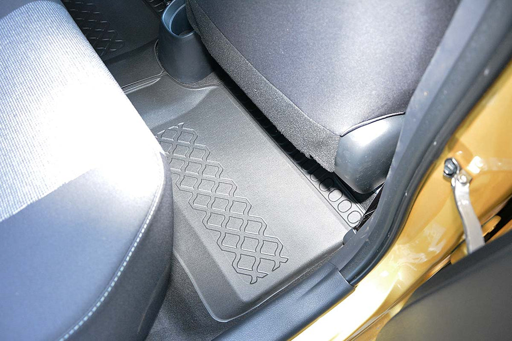 Covorase tip tavita Toyota Yaris III, caroserie Hatchback, fabricatie 09.2011 - 08.2020 #1