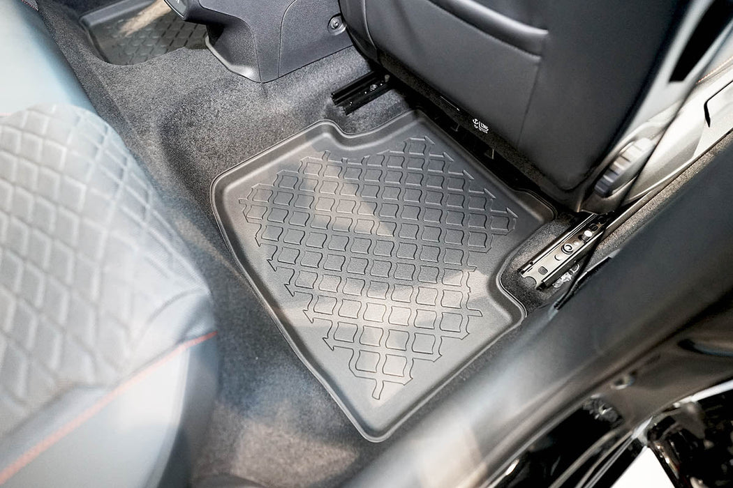 Covorase tip tavita Seat Leon IV MHEV, caroserie Hatchback, fabricatie 2020 - prezent #1