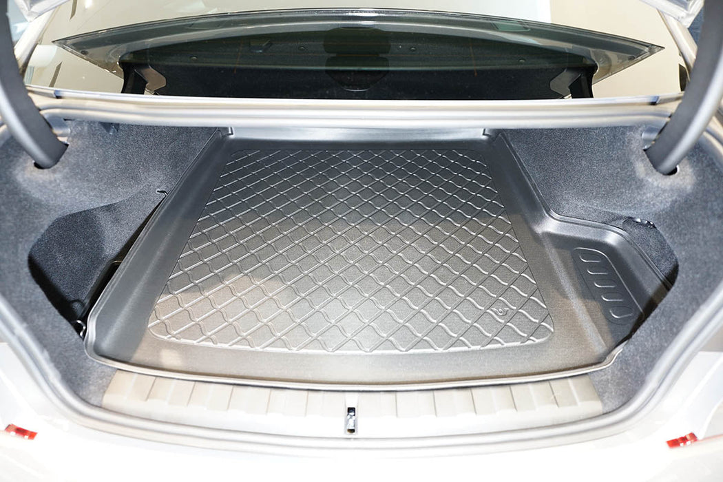 Tavita portbagaj BMW Seria 3 G20 PHEV fabricatie 07.20119 - prezent, caroserie sedan #1