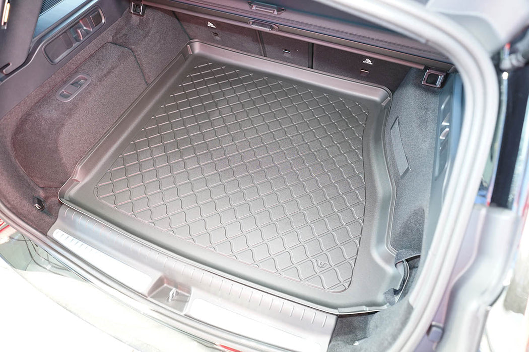 Tavita portbagaj Mercedes C-Class W206 PHEV fabricatie 10.2021 - prezent, caroserie combi #1