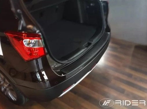 Protecții prag portbagaj din plastic Suzuki SX4 fabricatie 2013 - prezent, caroserie suv #1
