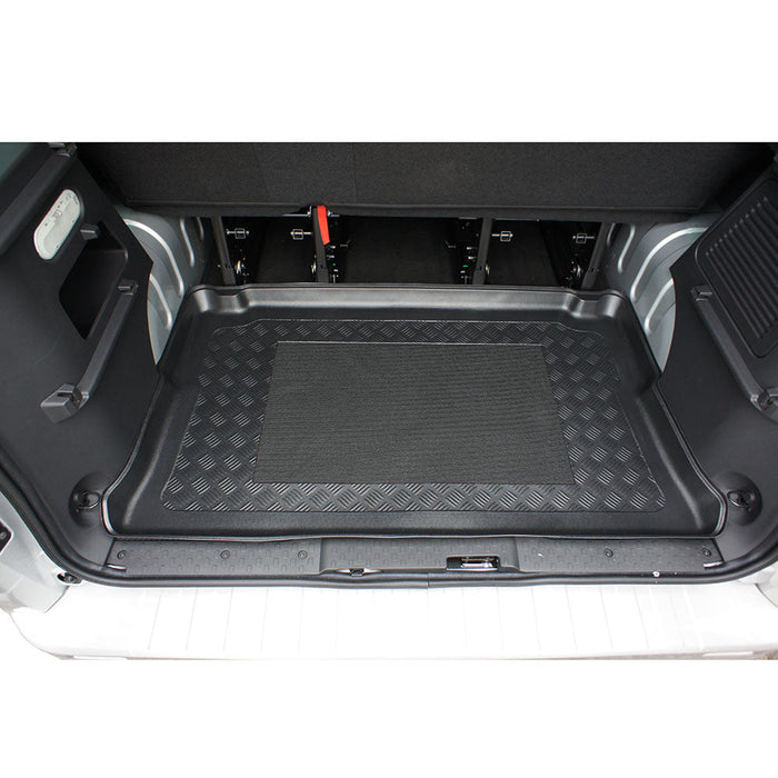 Tavita de portbagaj Renault Trafic III, caroserie Van, fabricatie 09.2014 - prezent, apamament scurt, in spatele randului 3 #1